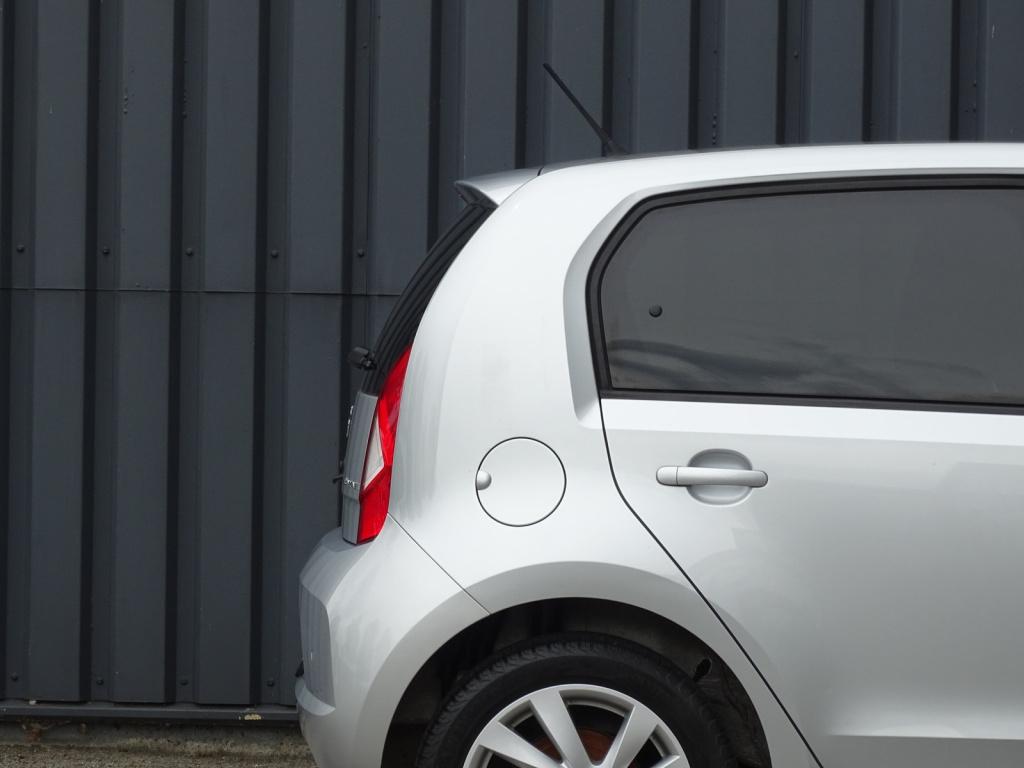 Seat Mii 1.0 sport connect 5-deurs | pdc | navi | bluetooth | airco