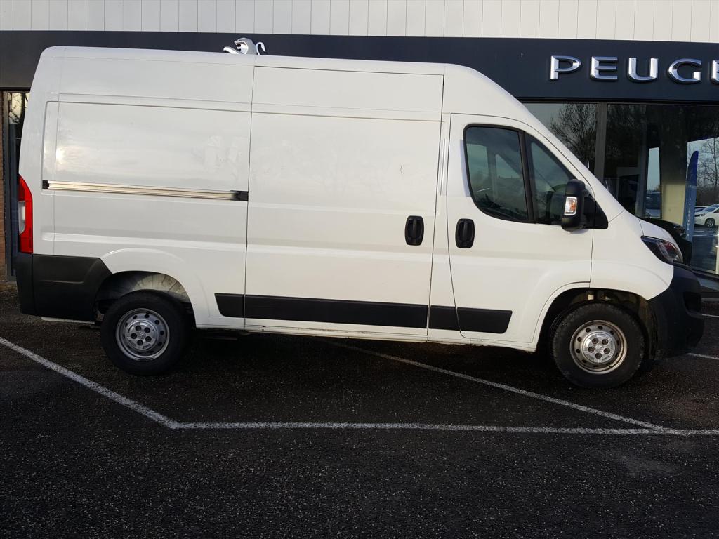 Peugeot Boxer gb 333 l2h2 bluehdi 140pk trekhaak | navigatie | cruise contr