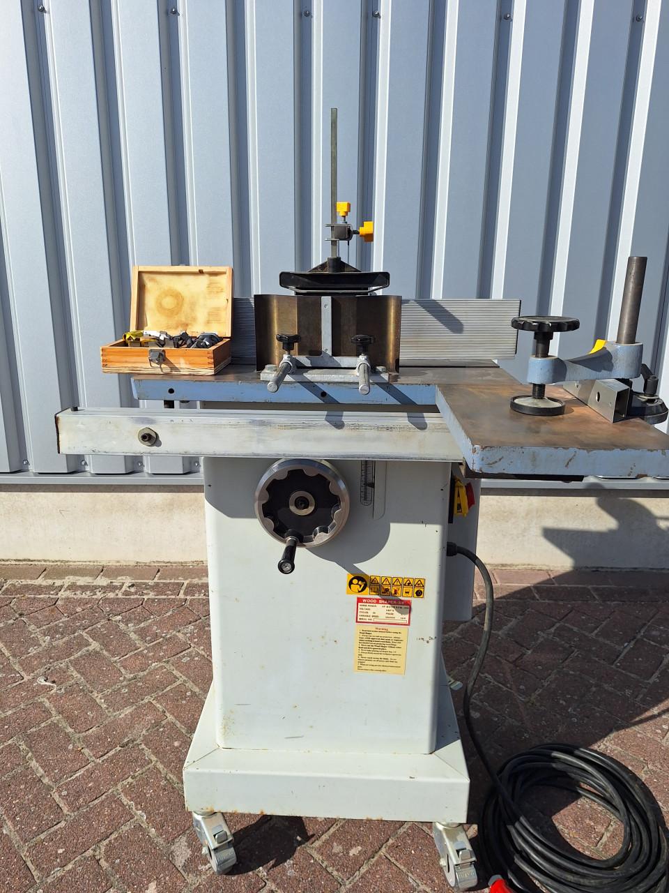 Freesbank t.b.v houtbewerking