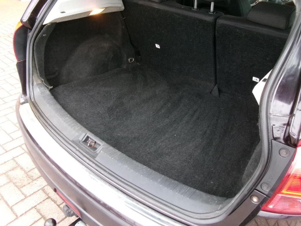 Nissan Qashqai 1.6 exclusive, dual airco, cr.contr, trekhaak