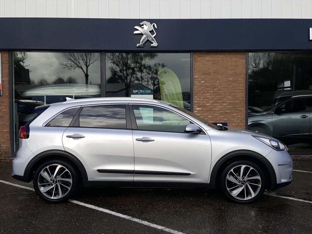 Kia Niro 1.6 gdi hybrid 141pk dct6 executiveline | navi | bt | applecarplay