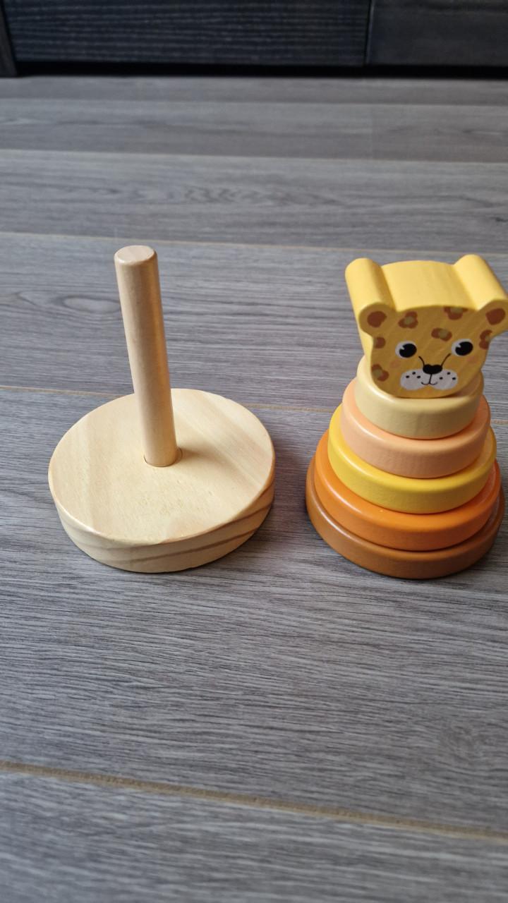 Houten toren luipaard