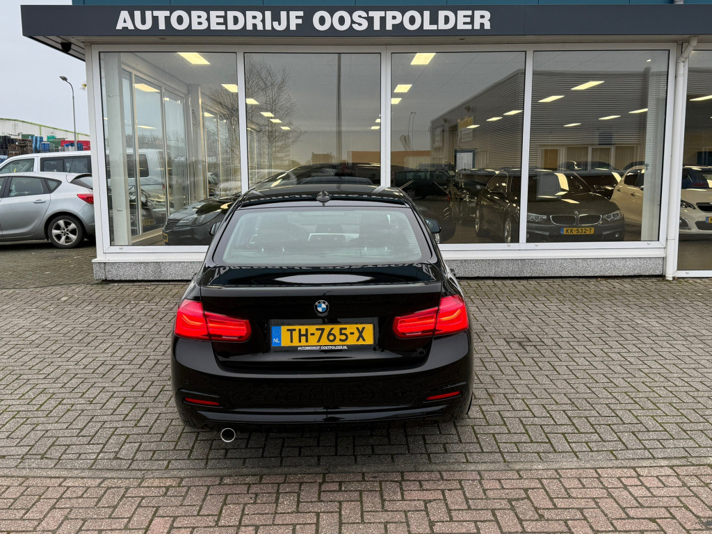 BMW 3-serie 318i executive