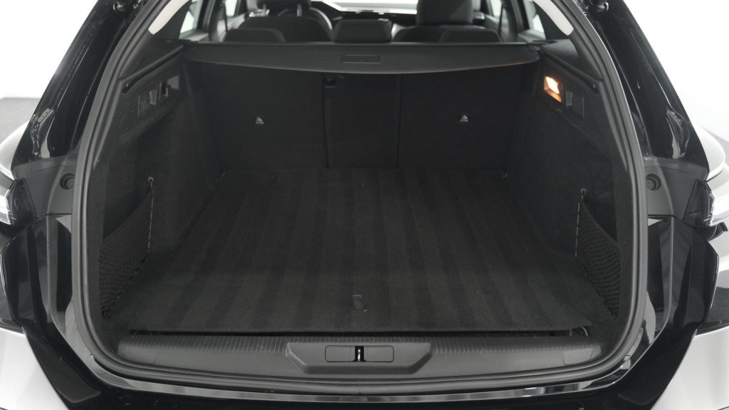 Peugeot 308 sw puretech 110 active pack business | apple carplay | parkeers