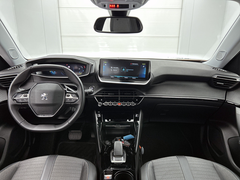 Peugeot E-2008 ev allure pack 50 kwh | rijklaar | keyless | camera | naviga