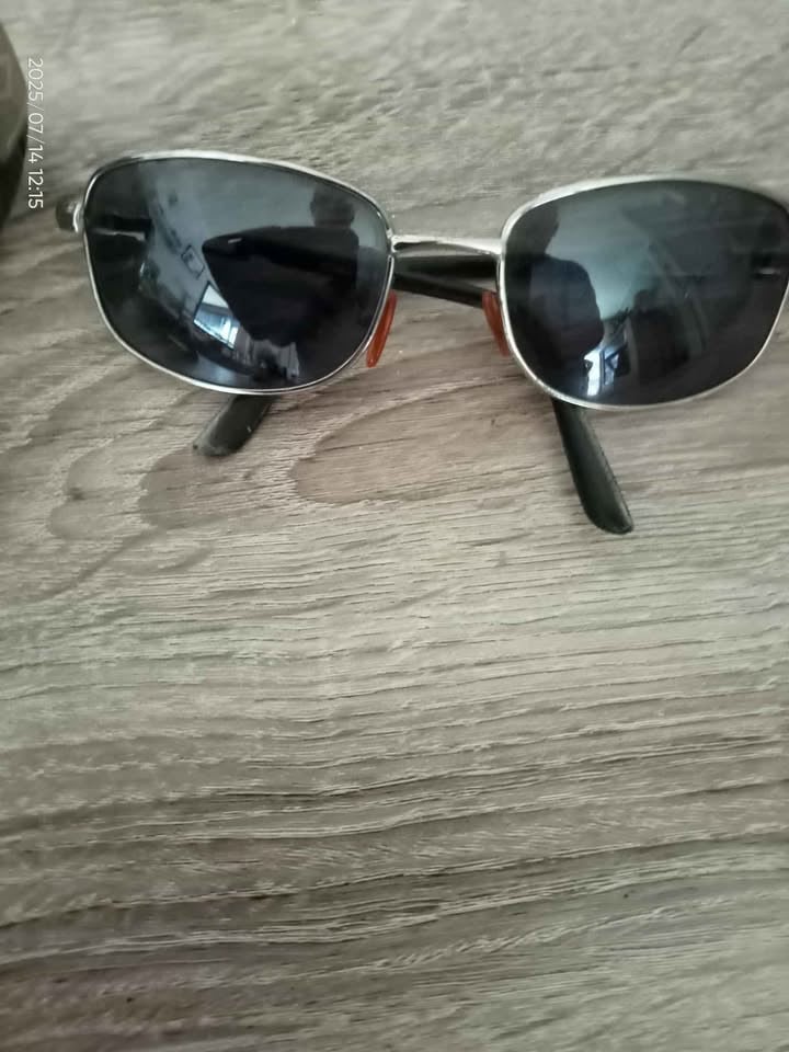 3 verschillende zonnebrillen