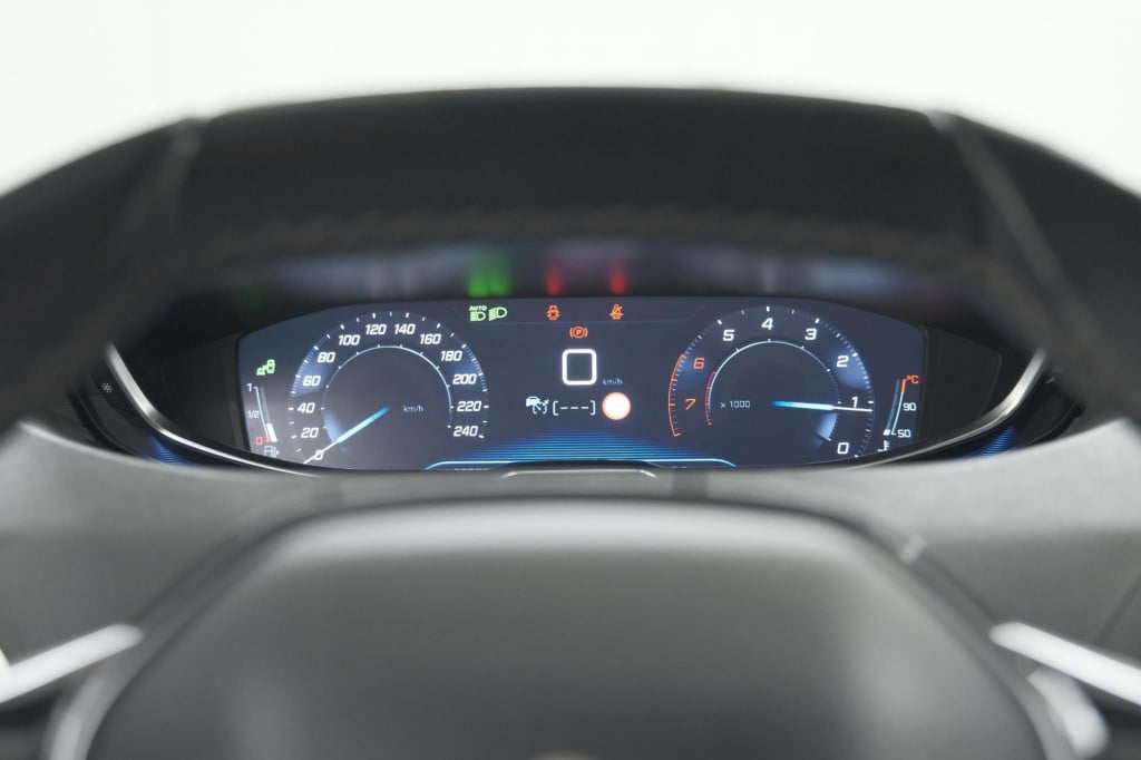 Peugeot 3008 puretech 130 allure | camera | dodehoekdetectie | elektronisch