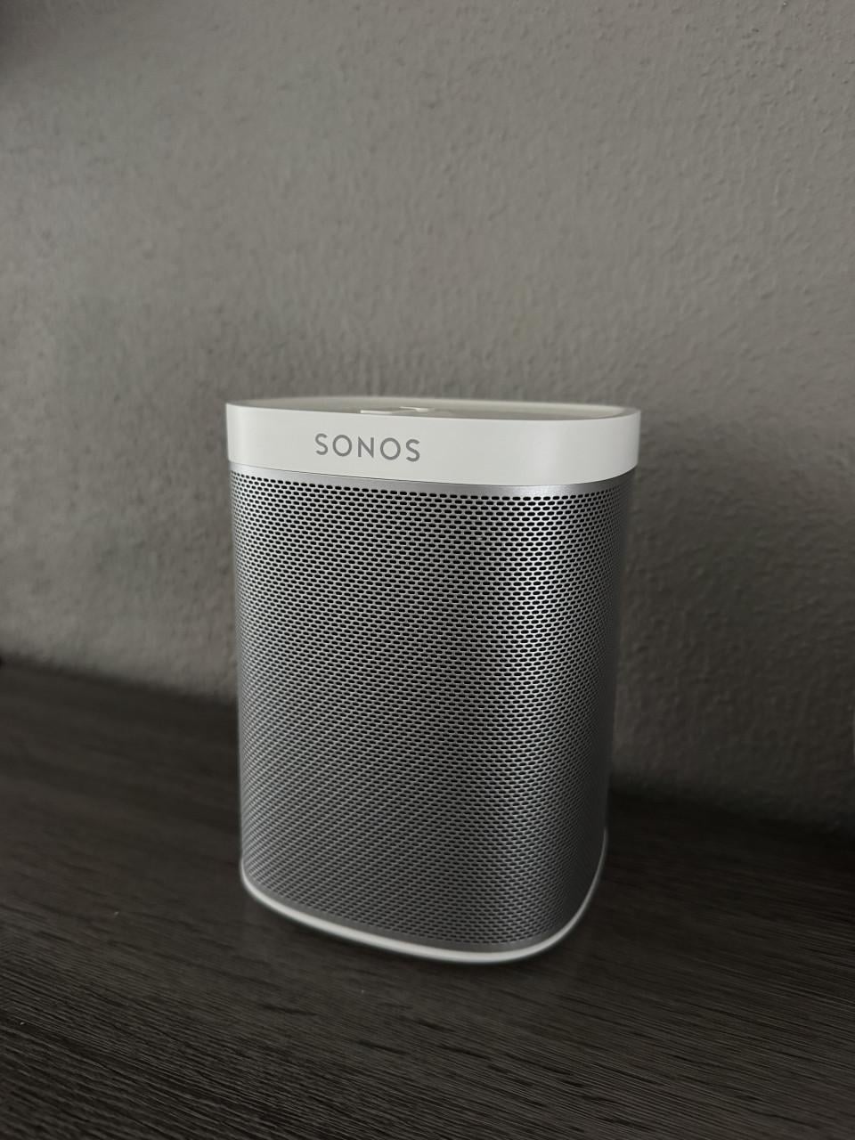 Te Koop: Sonos Sub (Gen 2)- Play 5 (Gen 2) - Move (Gen 1) - Play 1