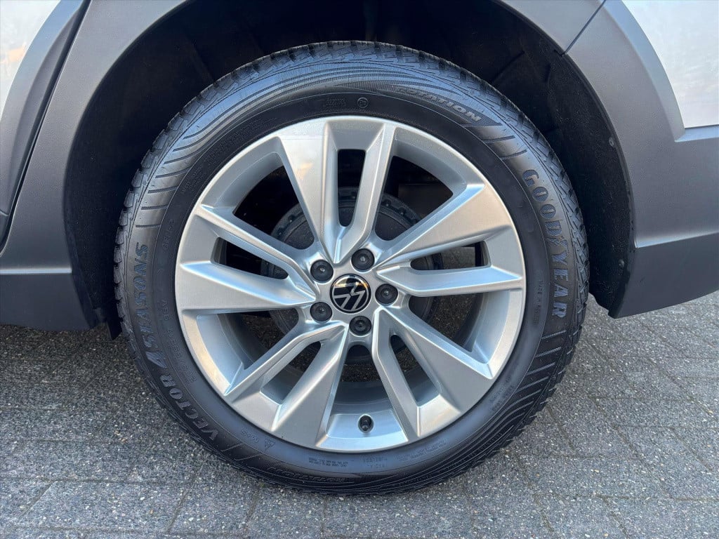 Volkswagen Taigo 1.0 tsi 95pk life climate| carplay| led| 17"lm| rijklaar i