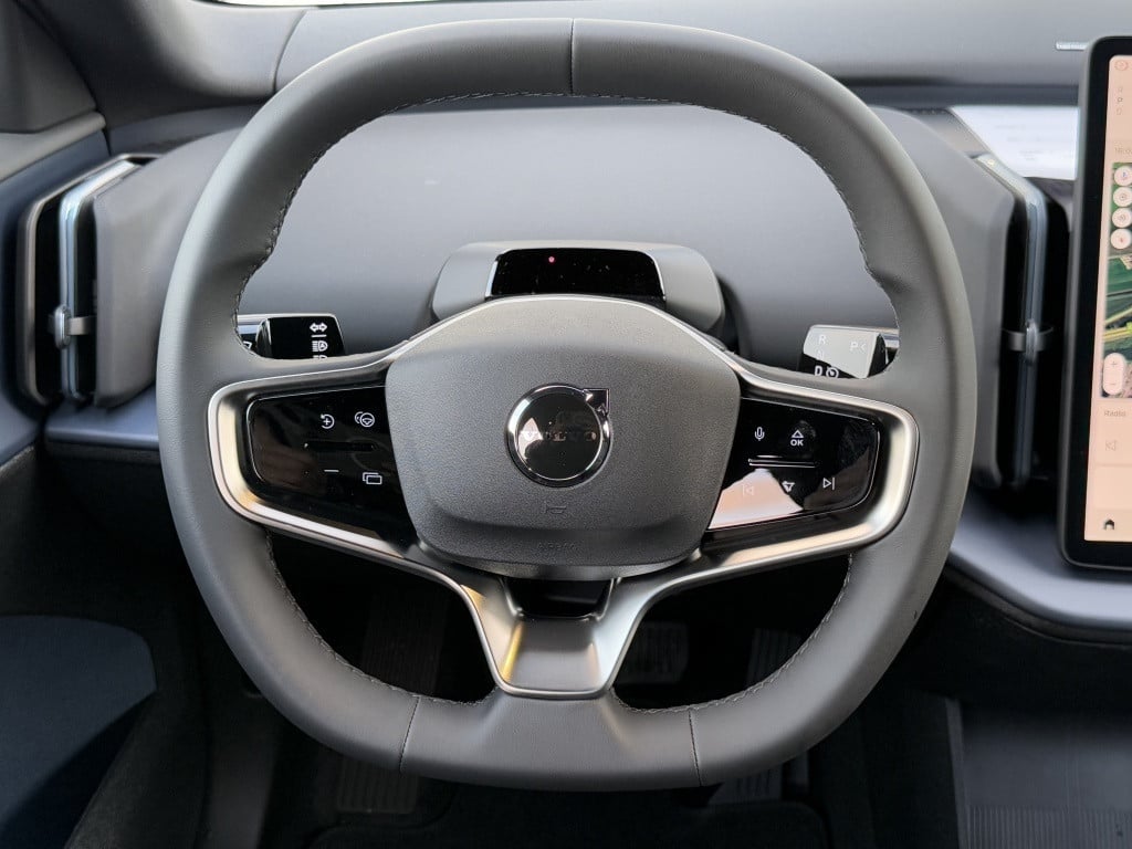 Volvo Ex30 extended range plus