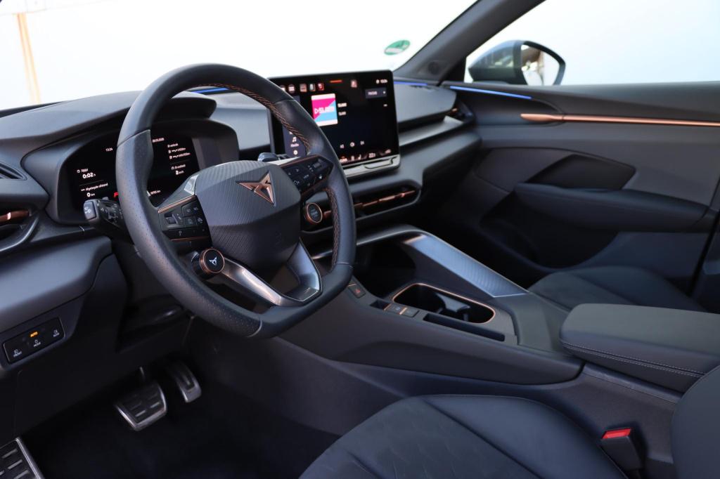 Cupra Terramar 1.5 tsi e-hybrid business 204pk dsg6