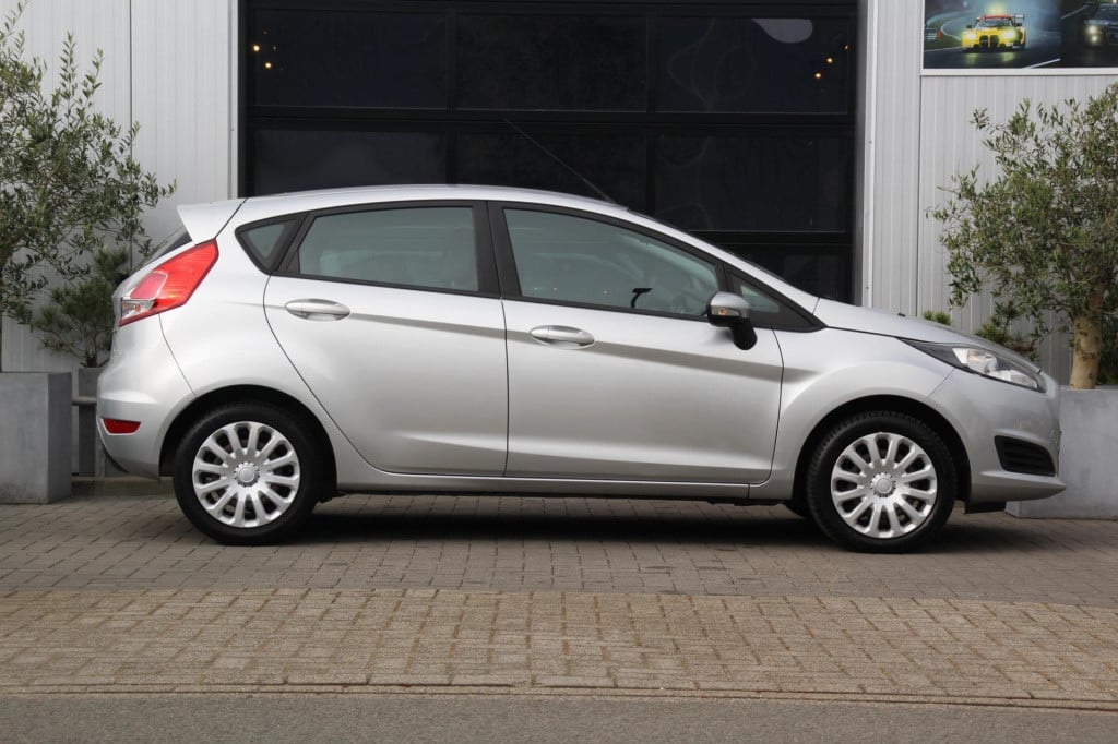 Ford Fiesta 1.0 trend - airco - elek.ramen - elek spiegels - isofix - aux/u