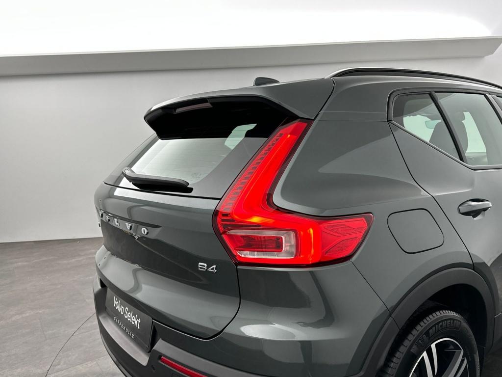 Volvo XC40 b4 204pk plus dark| 360camera| elek.stoelen| h&k sound|