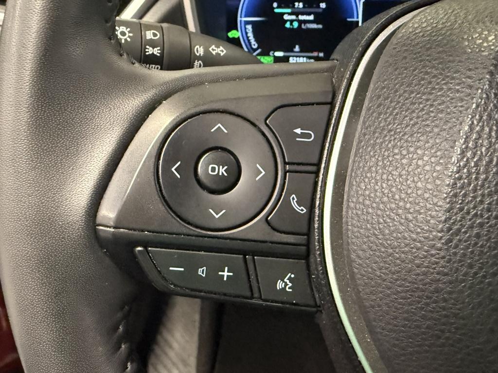Toyota Corolla Cross 2.0 hp hybrid first ed| adap.cruise| stoel+stuur verw|