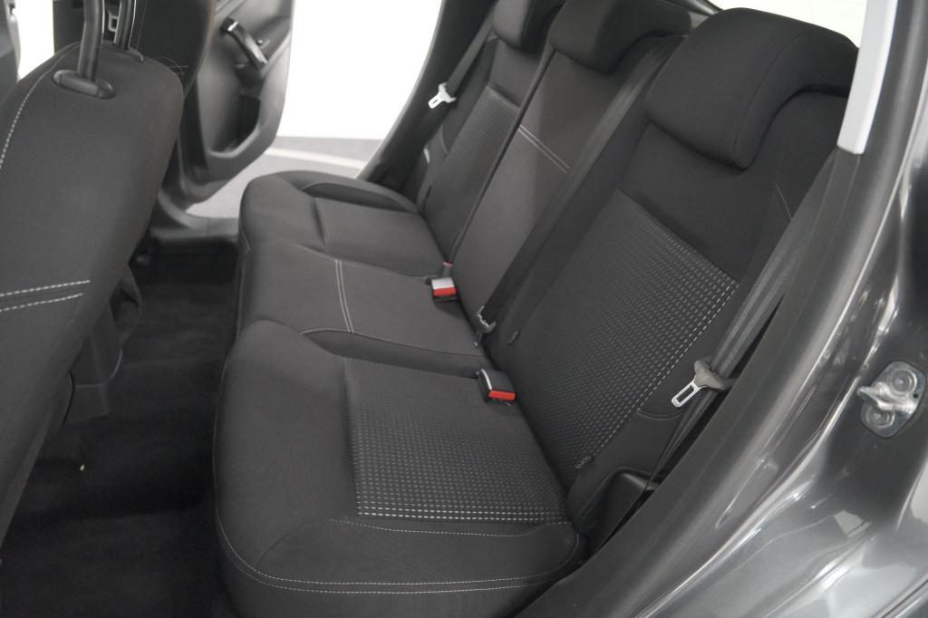 Peugeot 208 puretech 82 blue lease allure | parkeersensoren | climate contr