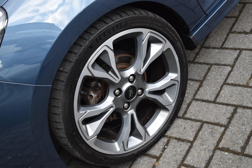 Ford Fiesta 1.0 ecoboost st-line | adaptieve cruise control | airco | navig