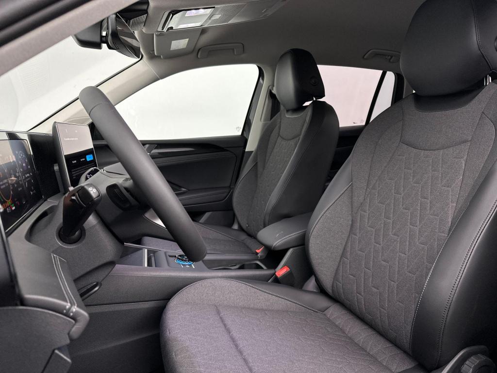 Volkswagen Tiguan limited edition 204 pk plug in hybride voordeel van € 3.5
