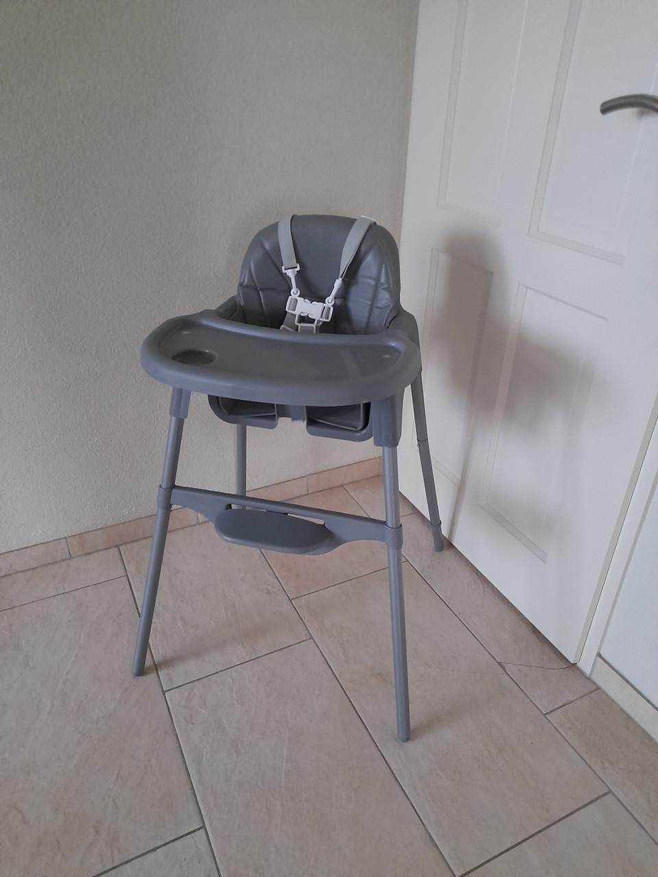 Kinderstoel (in goede staat )