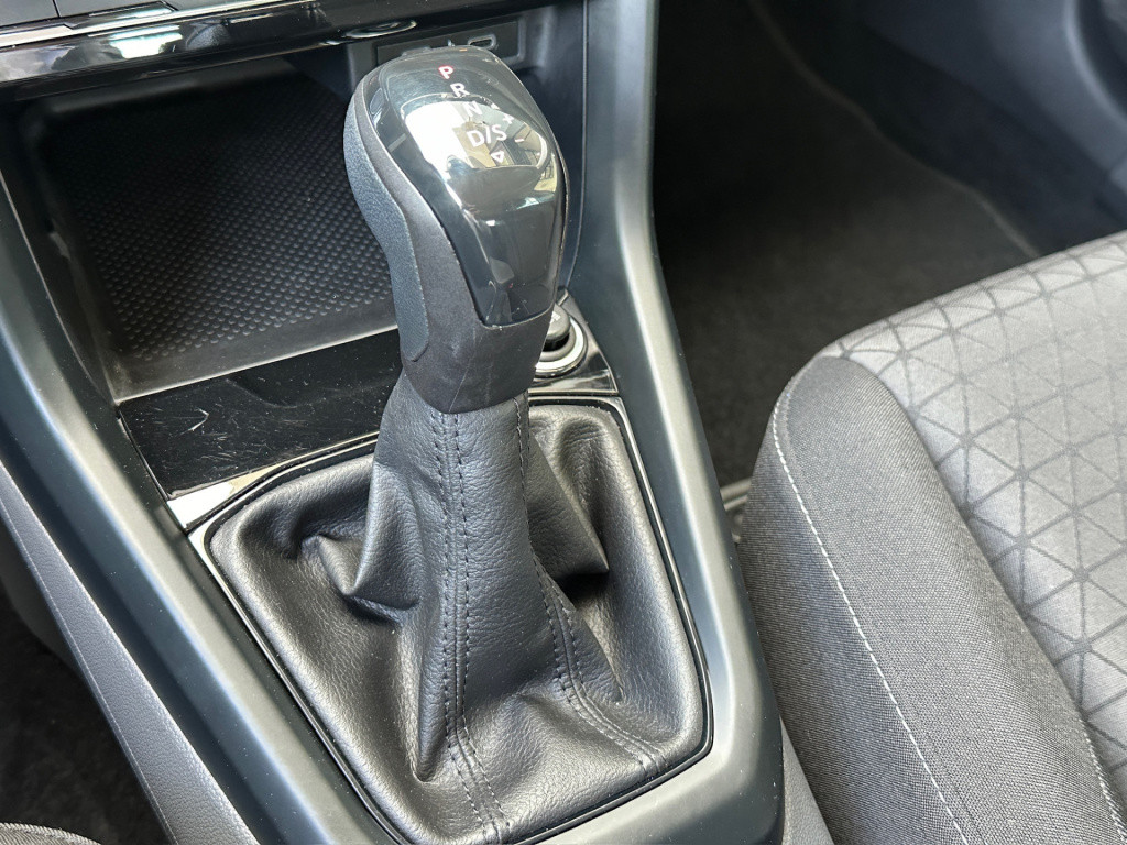 Volkswagen T-cross 1.0 tsi 110pk dsg life | carplay | adapt. cruise | rijkl