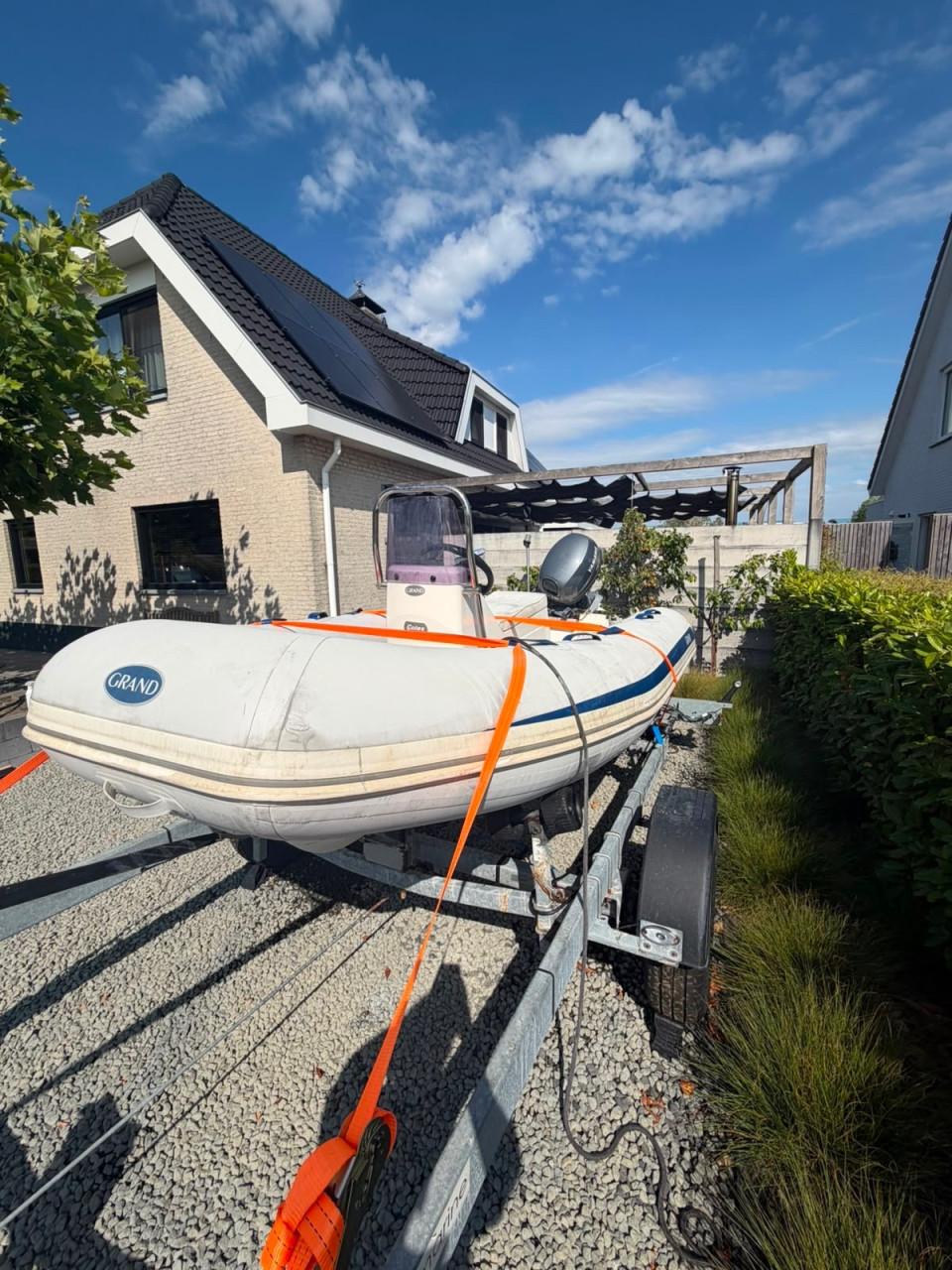 Wil je morgen al gaan varen? Grand RIB met Yamaha 15pk buitenboordmotor