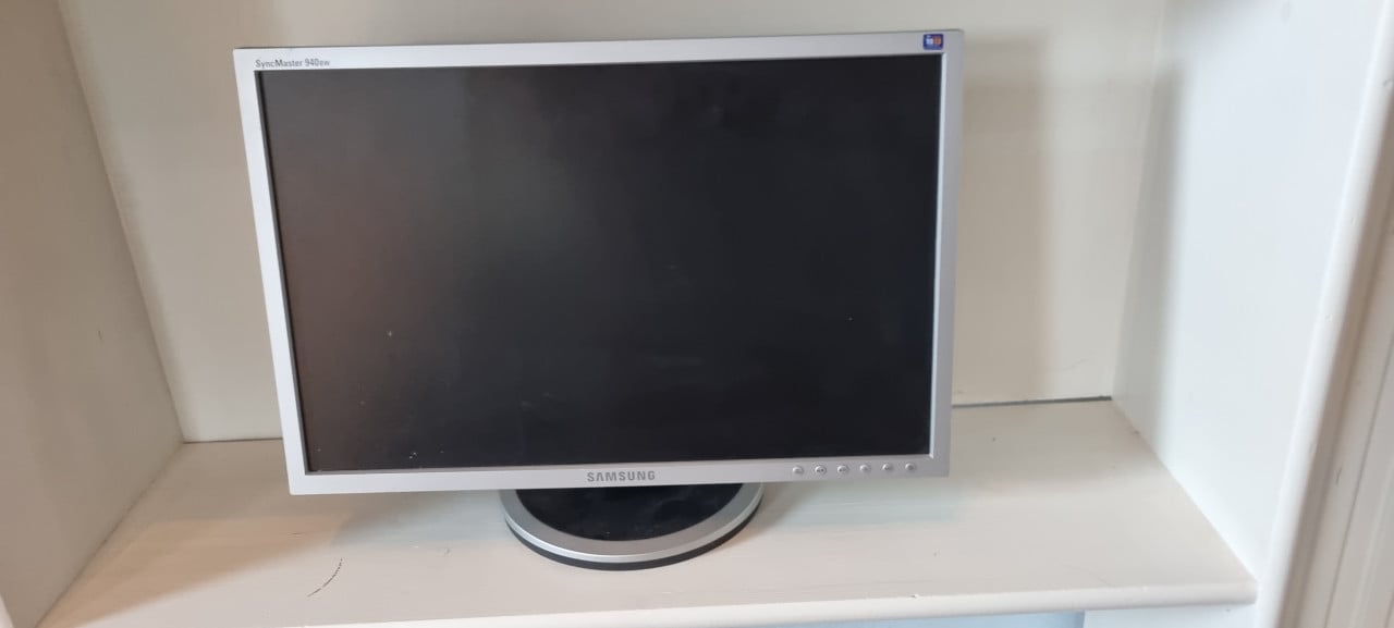 Te koop: apparatuur