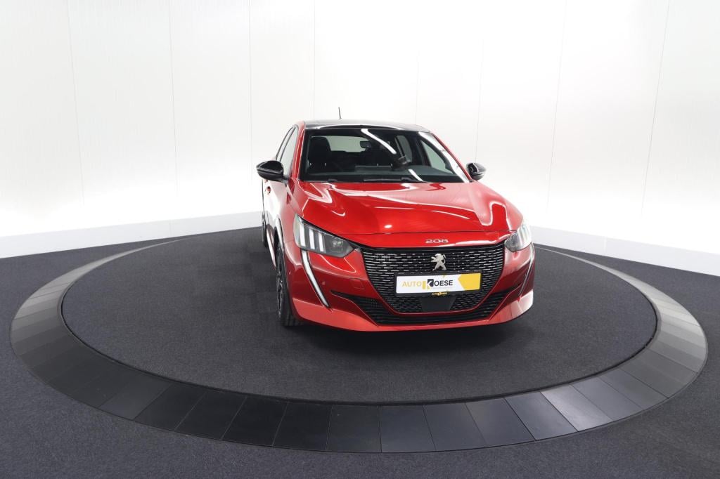 Peugeot 208 1.2 puretech 130 gt | alcantara pack | panoramadak | dodehoekde
