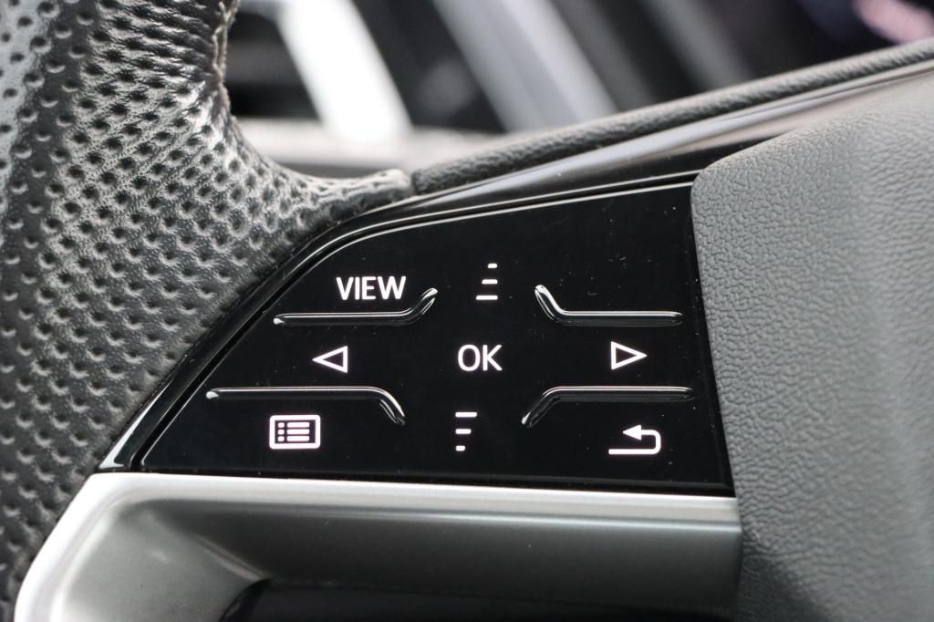 Audi Q4 E-tron 45 quattro s edition 77 kwh 266pk | soh 91,2% |