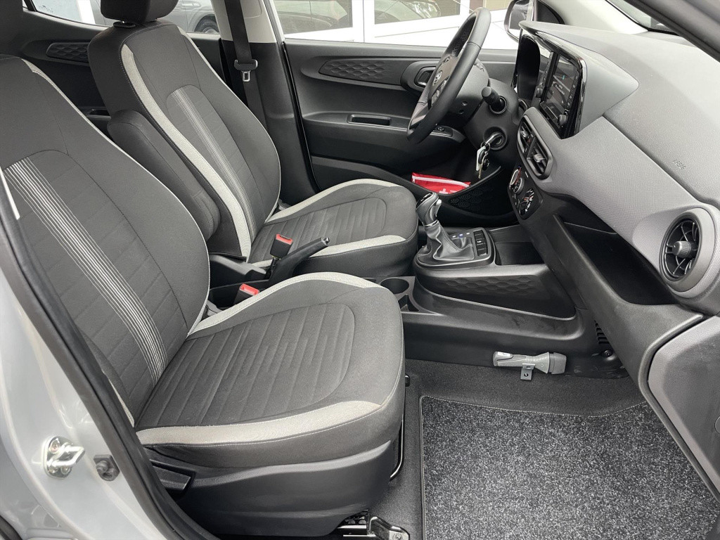 Hyundai I 10 1.0i 67pk aut