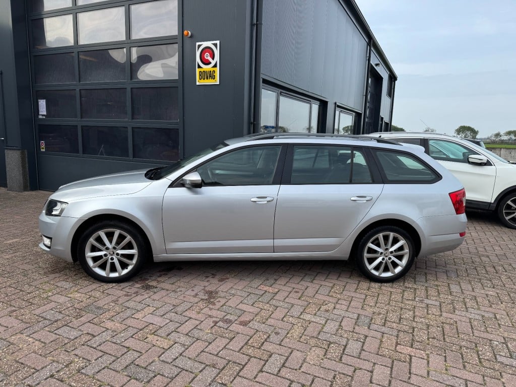Skoda Octavia combi 1.2 tsi greentech ambition businessline
