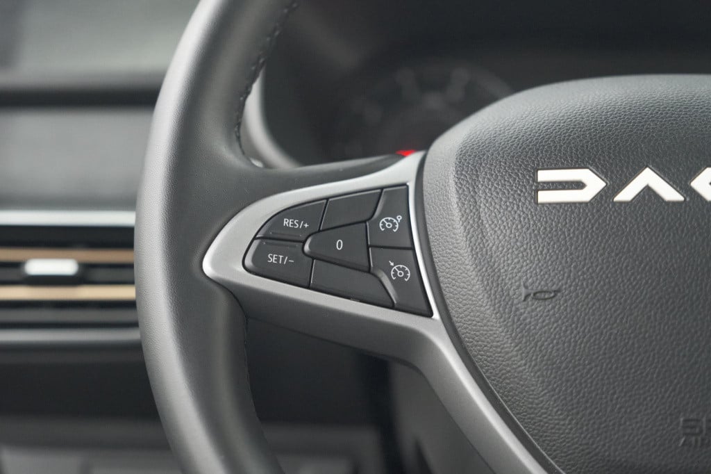 Dacia Sandero Stepway tce 90 extreme | camera | dodehoekdetectie | navigati