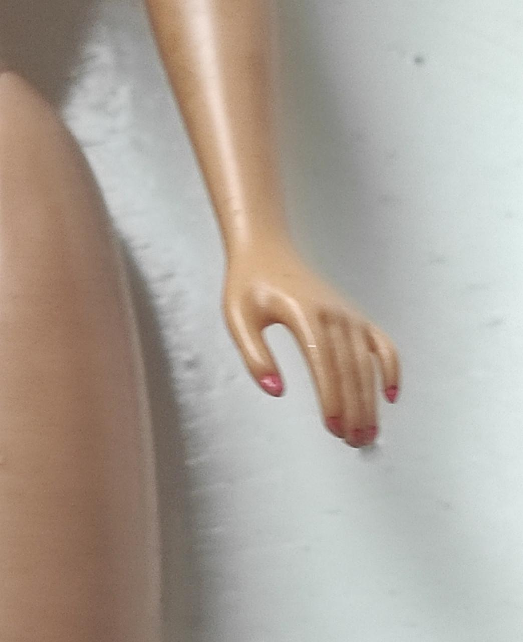 Twee Barbiepoppen jaren 60