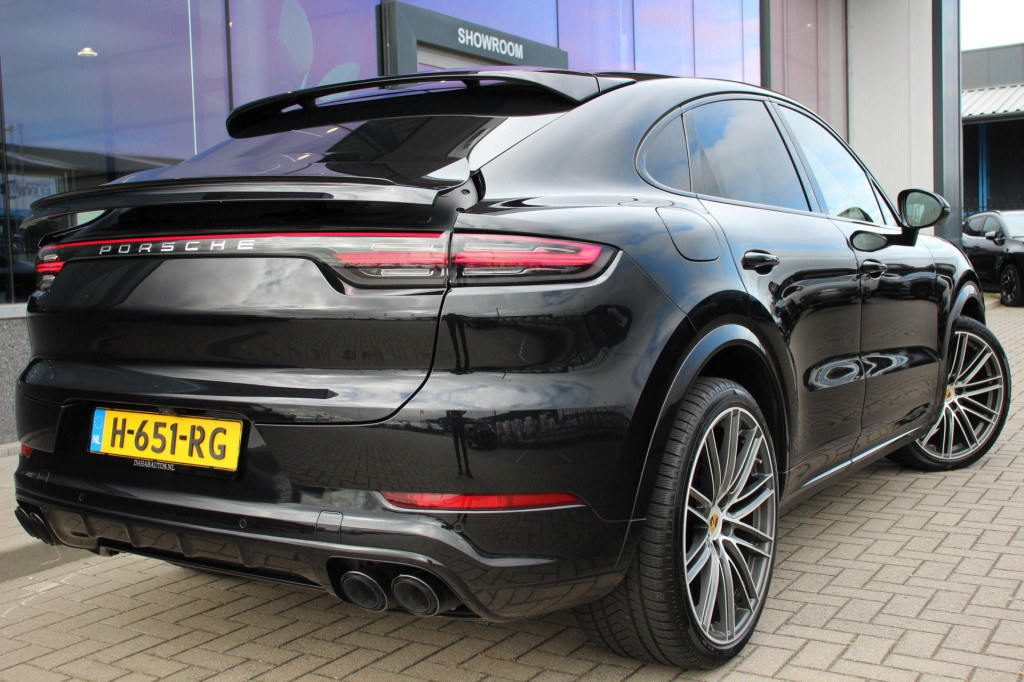 Porsche Cayenne coupé 3.0 e-hybrid | sosftclose | stoelventilatie | 360 cam