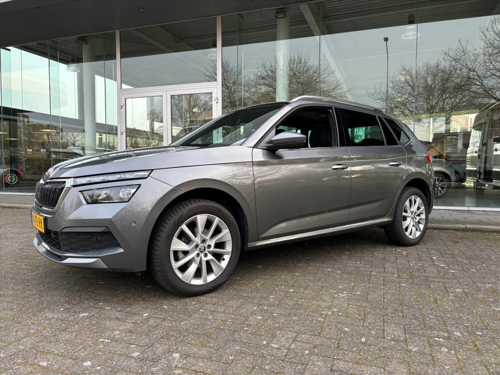 Skoda Kamiq 1.0 tsi greentech 110pk dsg-7 business edition|led|trekhaak|nav