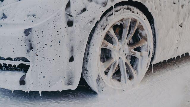 Auto vies? Laat je auto wassen 🧼 🚗