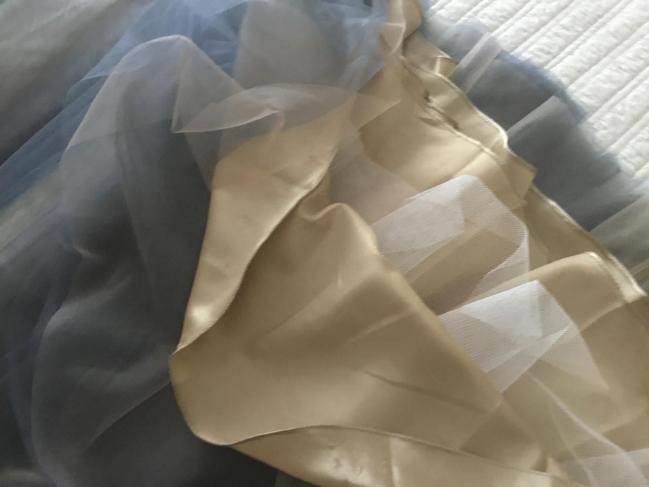 Bruidsjurk/ feestjurk. Maat 42/44 Kleur bl/ gr