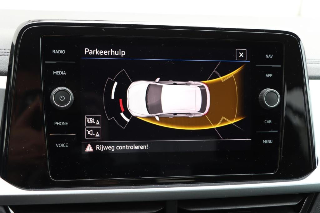 Volkswagen T-roc 1.5 tsi life business 150pk dsg7 | led | stoelverwarming |