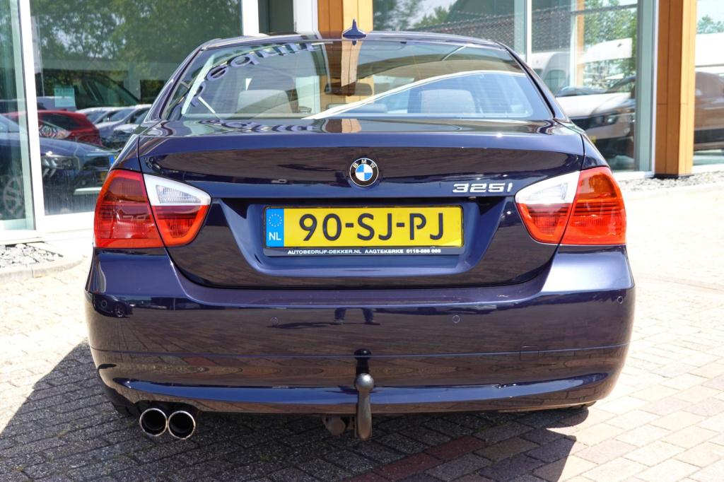 BMW 3-serie 325i high executive