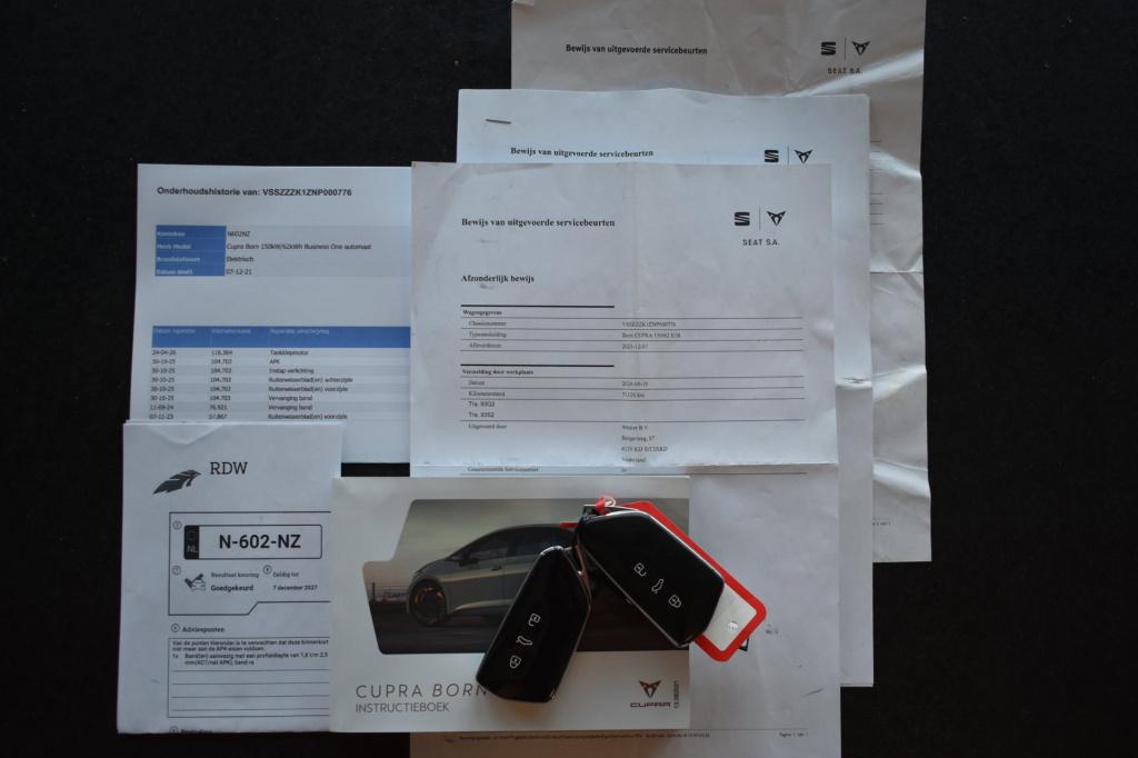Cupra Born business one 62 kwh soh 93.2% | stoelverwarming | camera | nap |