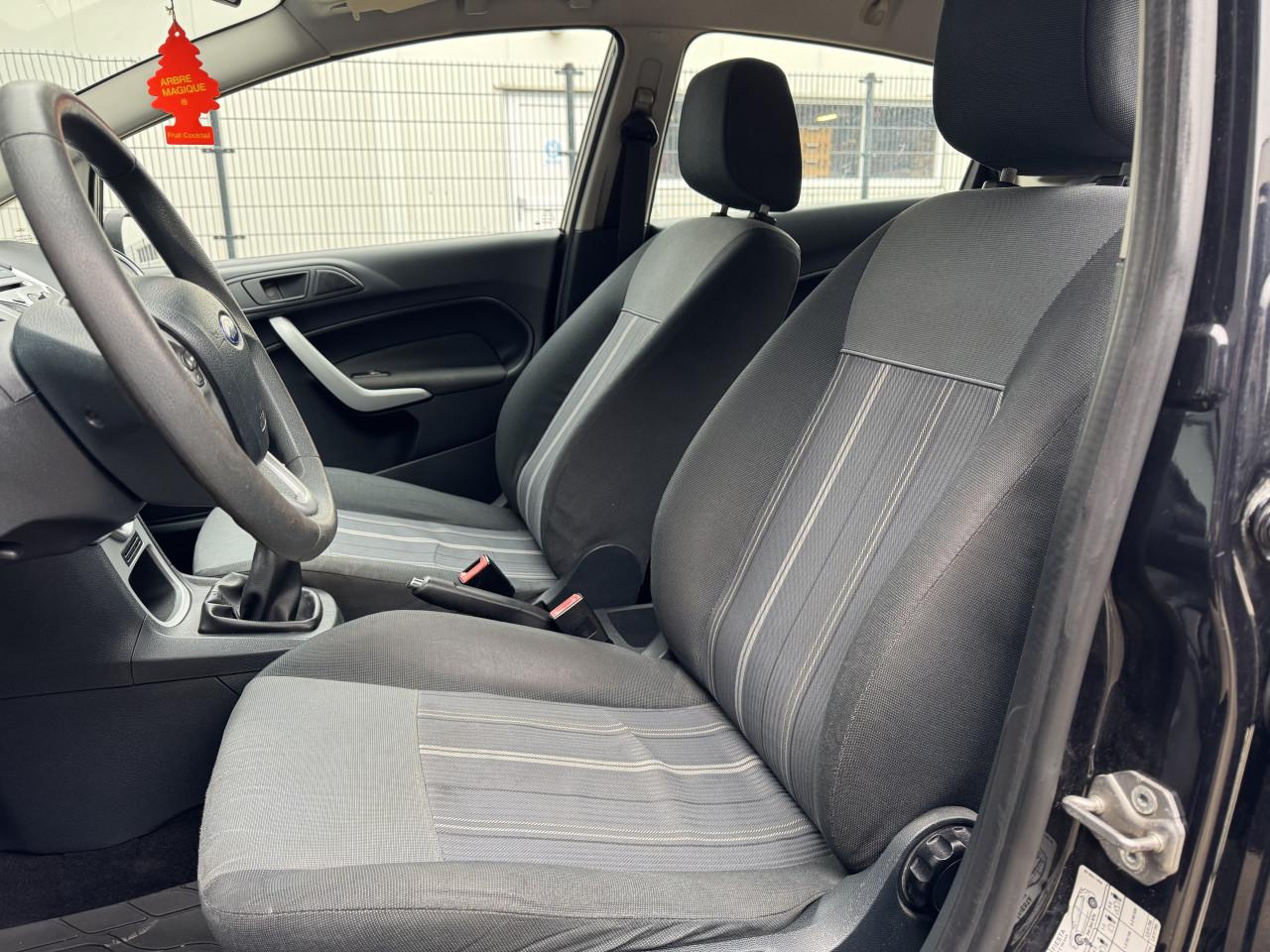 Ford Fiesta 1.25 44KW Champion 5DRS 2013  Airco Apk  Nap