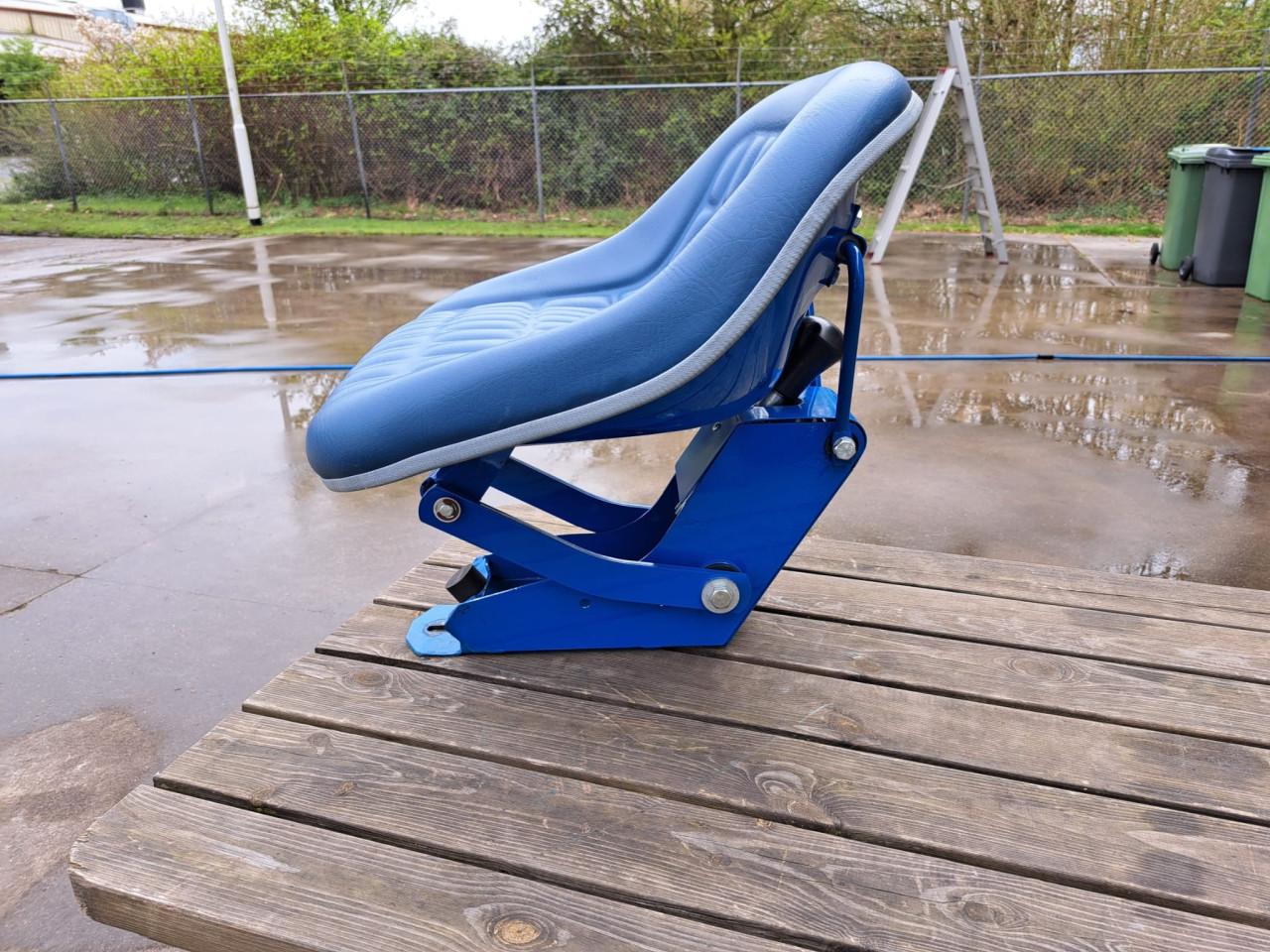 Ford trekkerzitting z.g.a.n.