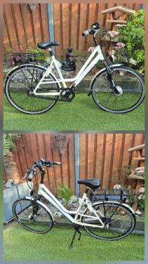Fiets te koop.