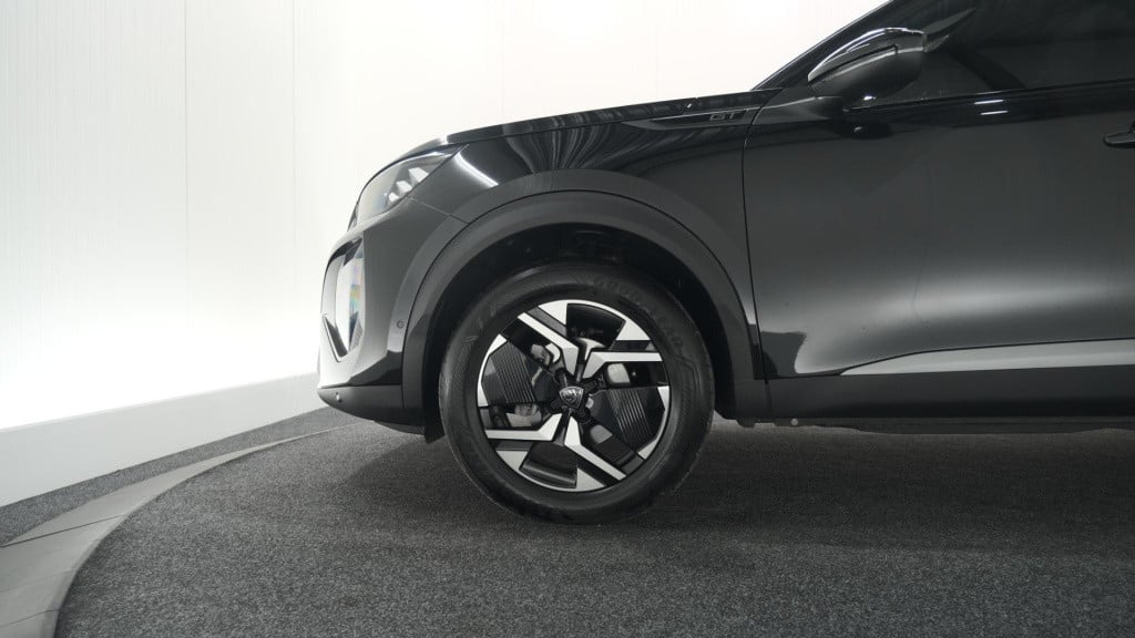 Peugeot 2008 puretech 130 eat8 gt | 360 camera | adaptieve cruise control |