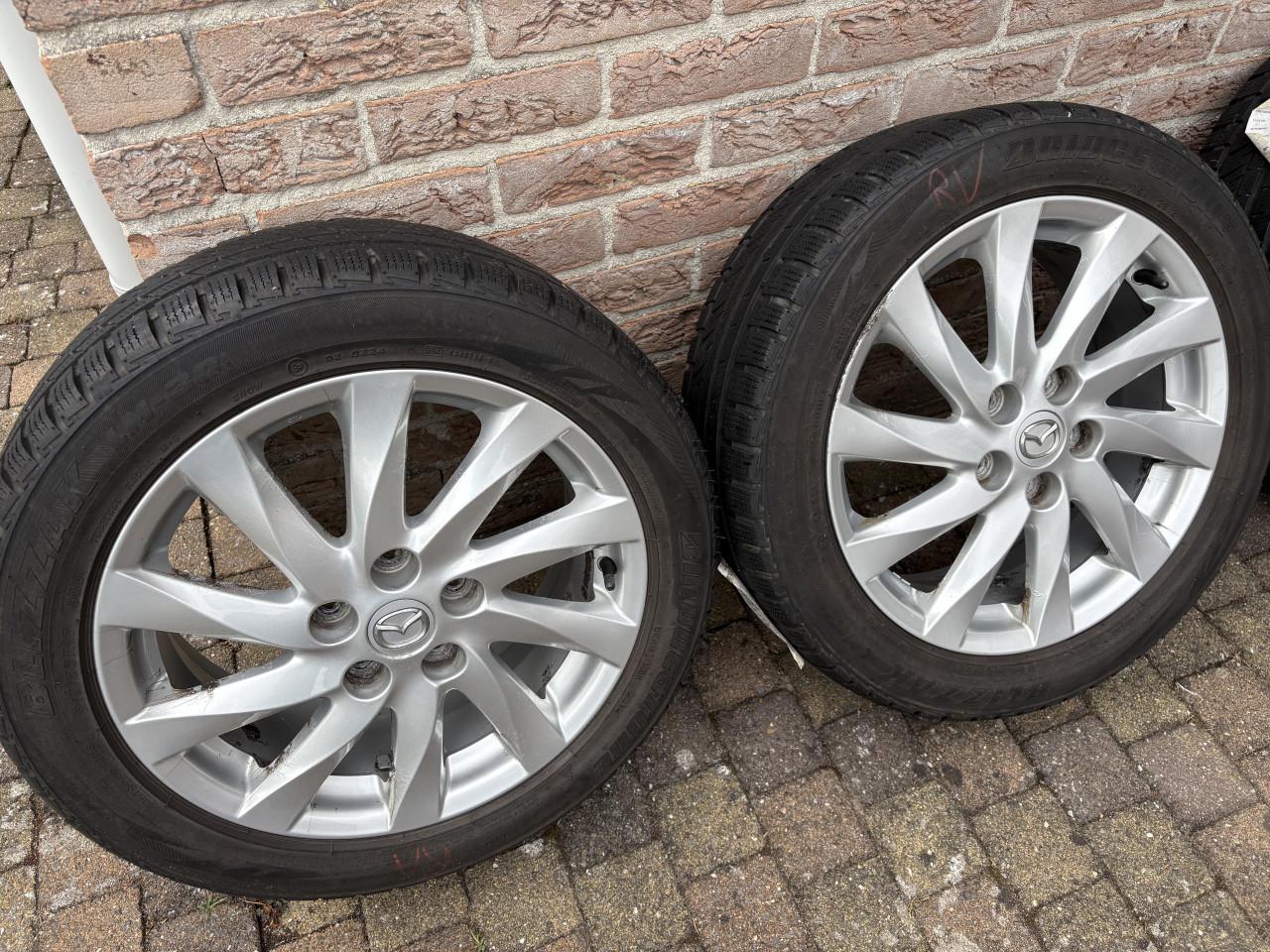 Winterbanden en velgen