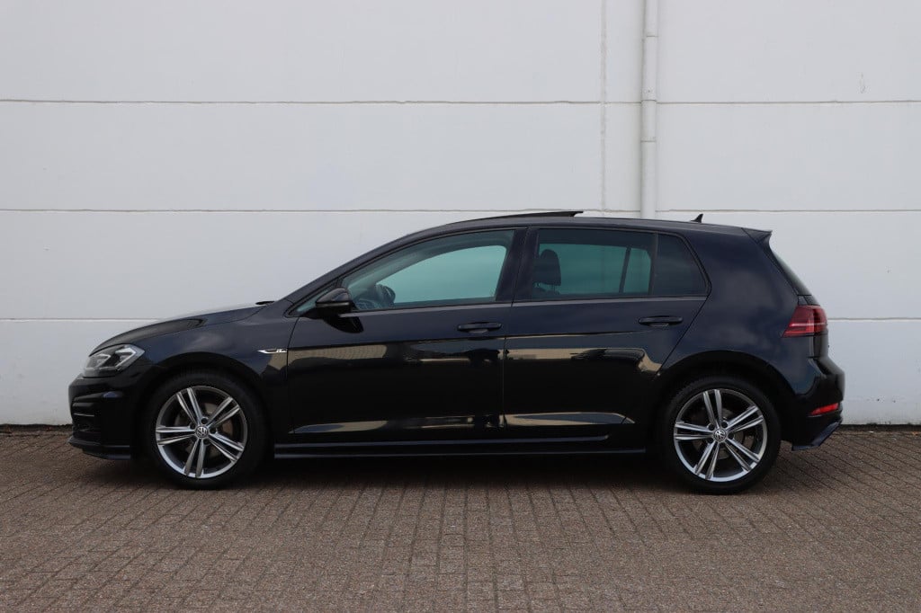 Volkswagen Golf 1.6 tdi highline r-line