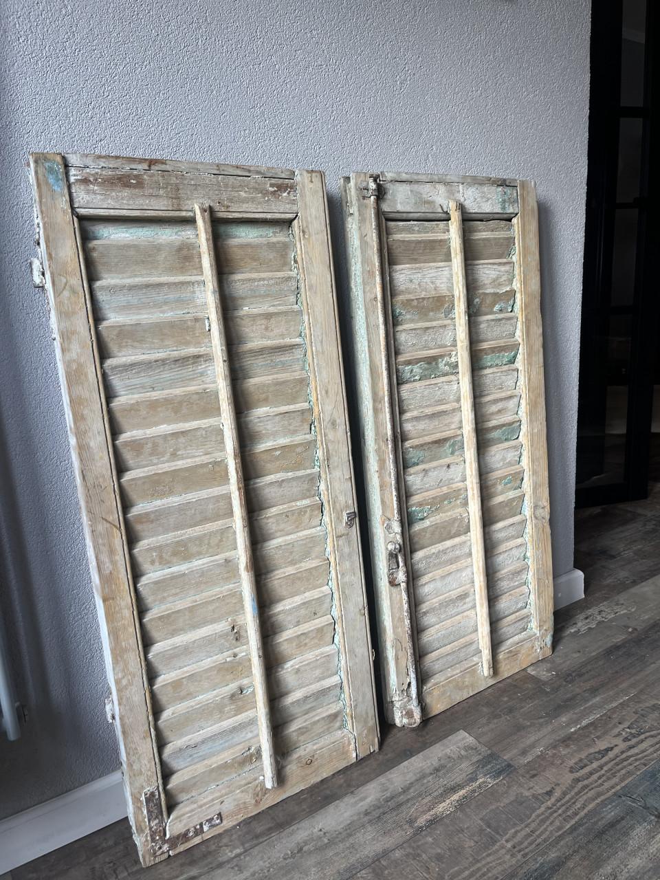 2 authentieke, oude luiken uit Egypte