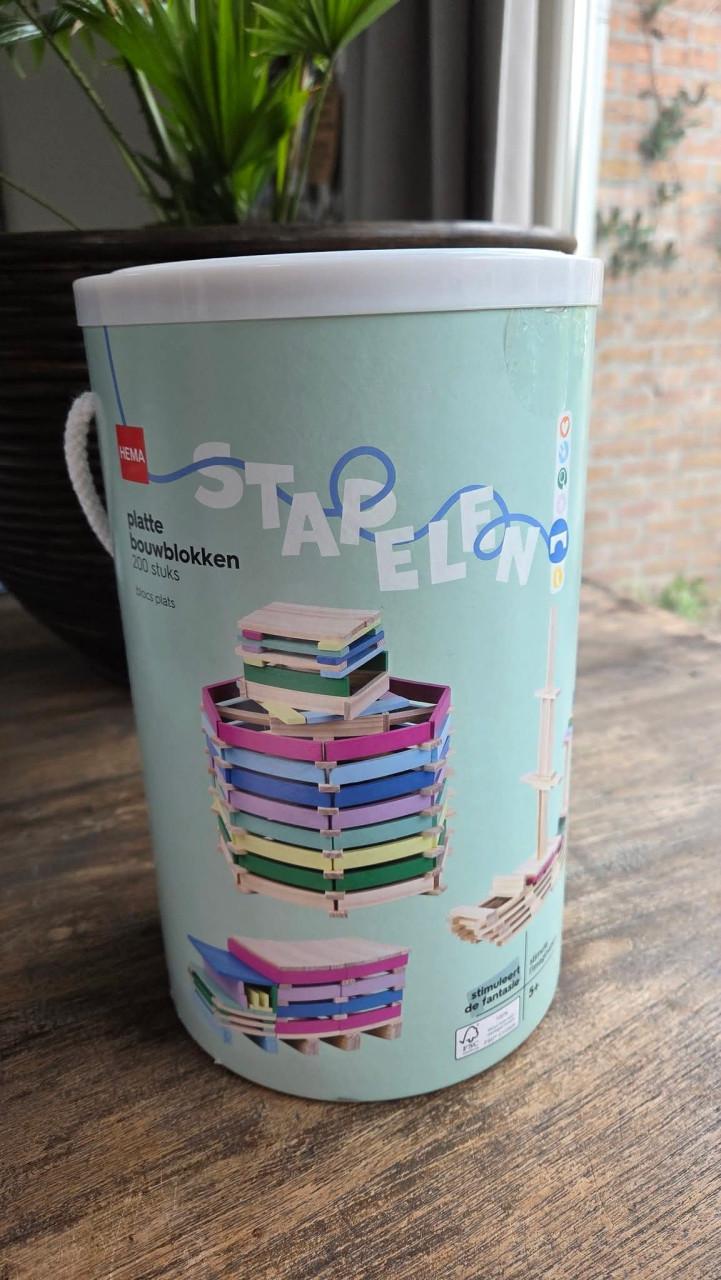 🎈Box met 200 platte bouwblokken van de Hema