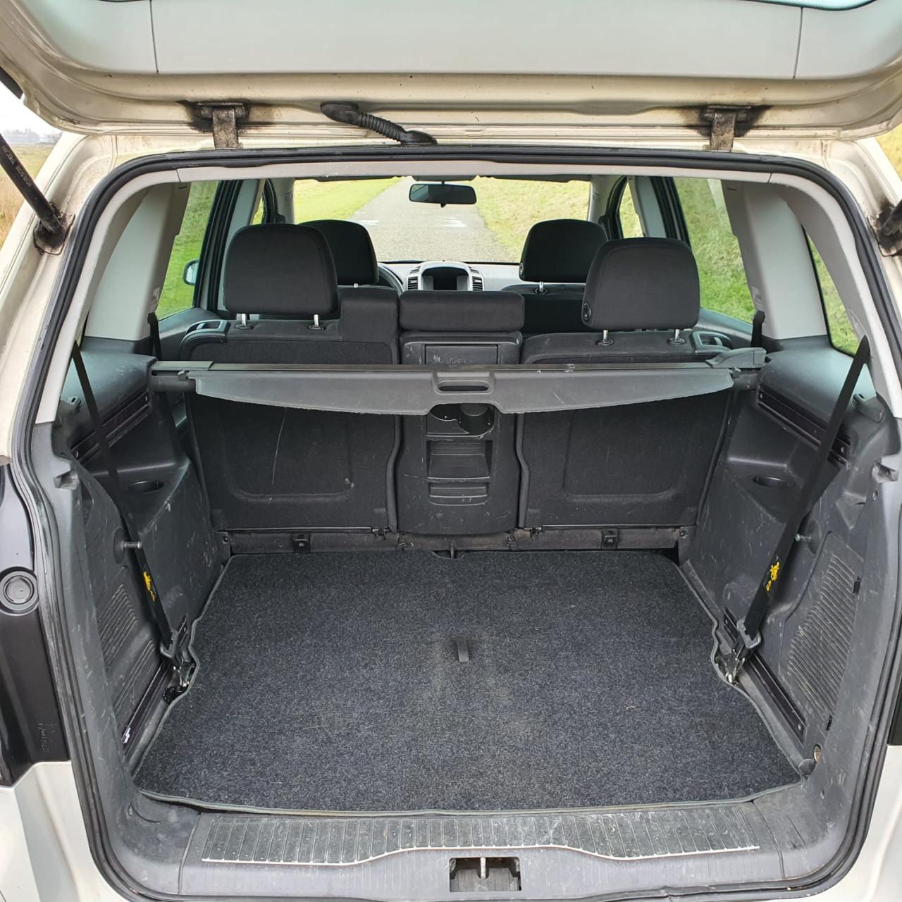 Opel Zafira 1.8 Essentia 7 persoons