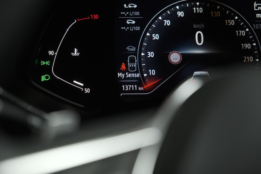 Renault Captur mild hybrid 140 edc techno | pack winter | camera | navigati