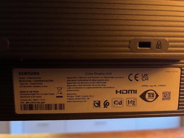 Samsung 24" beeldscherm