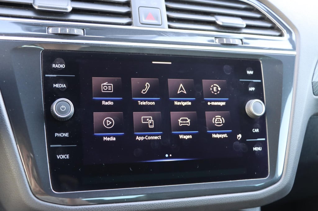 Volkswagen Tiguan 1.4 tsi ehybrid r-line business + 245pk dsg6